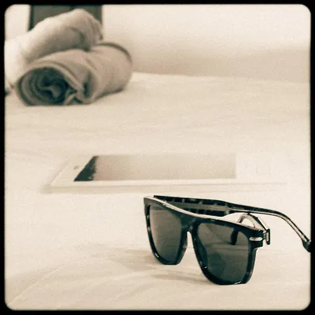 Lux Ph Gem 3br 200m Palais And